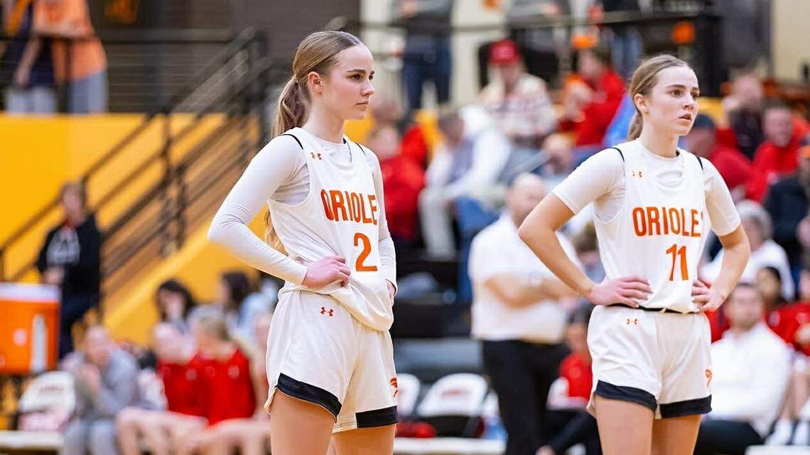 Five-sport athletes, twins help Augusta girls basketball pull sub-state upset