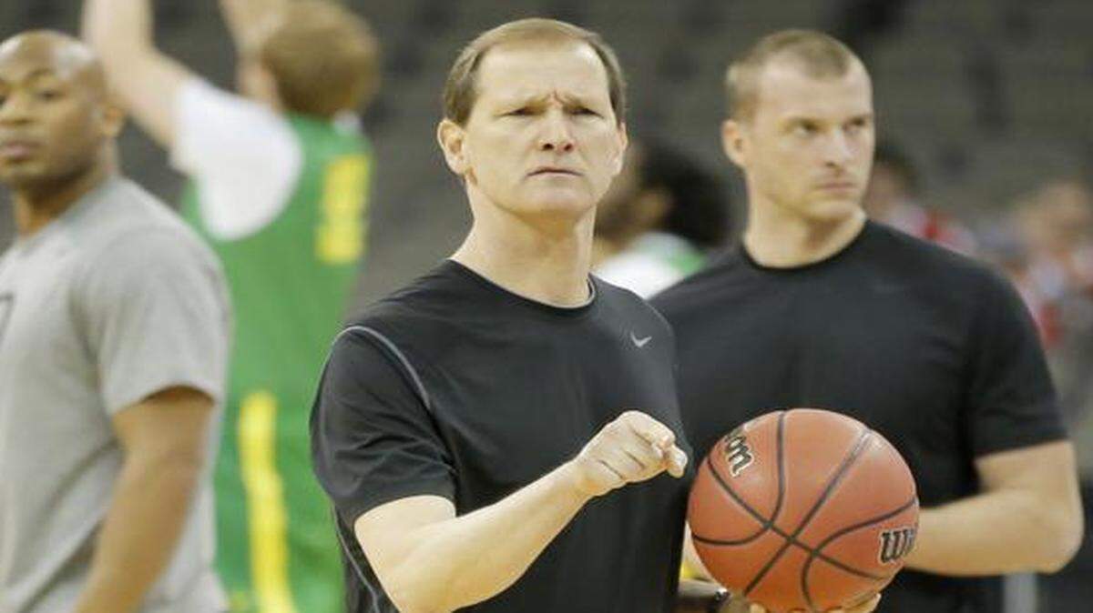 
Oregon basketball coach Dana Altman practices with his team at CenturyLink Center in Omaha. Oregon plays Oklahoma State in the same arena where Altman coached Creighton for years. 
