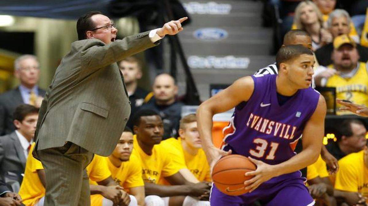
Gregg Marshall has Wichita State atop the Missouri Valley Conference and well-situated for the postseason. Evansville, like every other Valley team except Northern Iowa, isn’t so comfortable.
