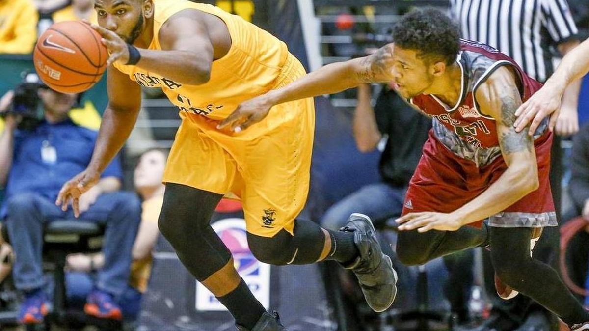 Wichita State’s Shaq Morris returns to his home state when the Shockers play Oklahoma on Dec. 10 in Oklahoma City.
