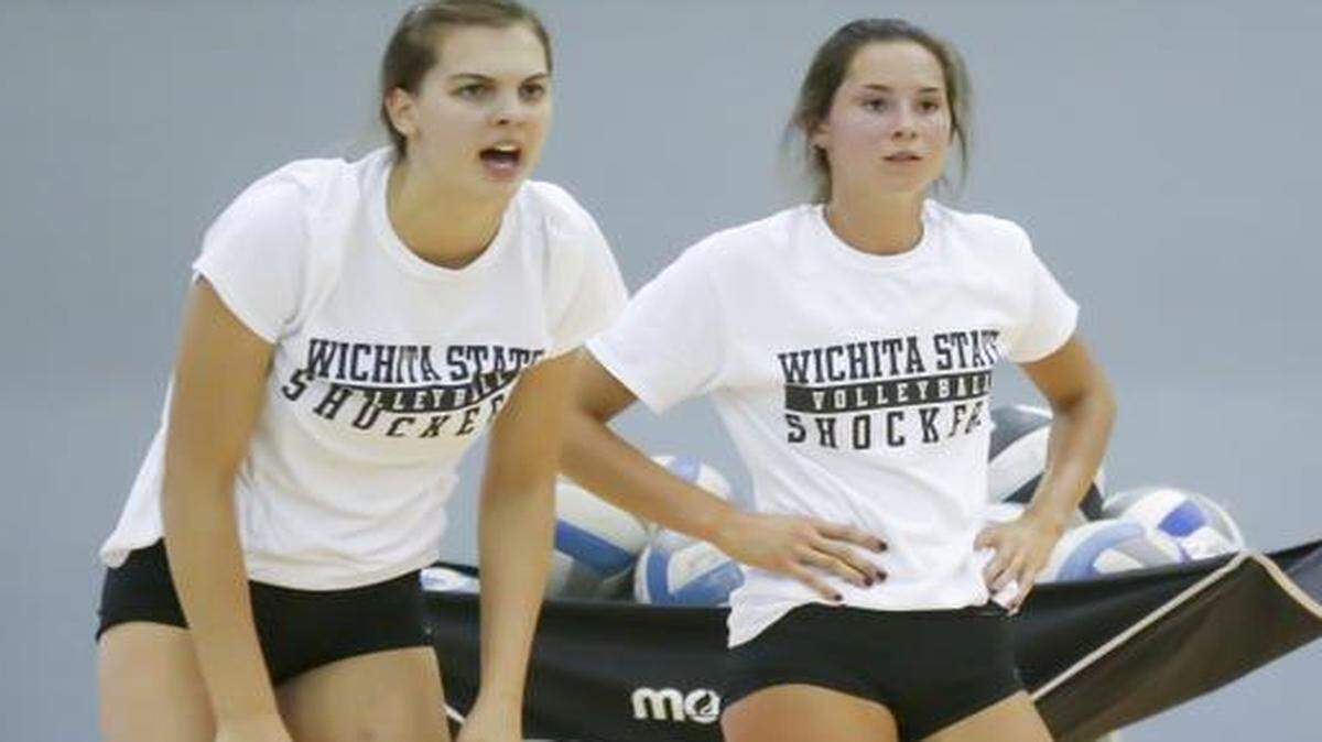 
WSU freshman Jenny Whitledge, right, is a 5-foot-9 outside hitter who also plays well on the back row.
