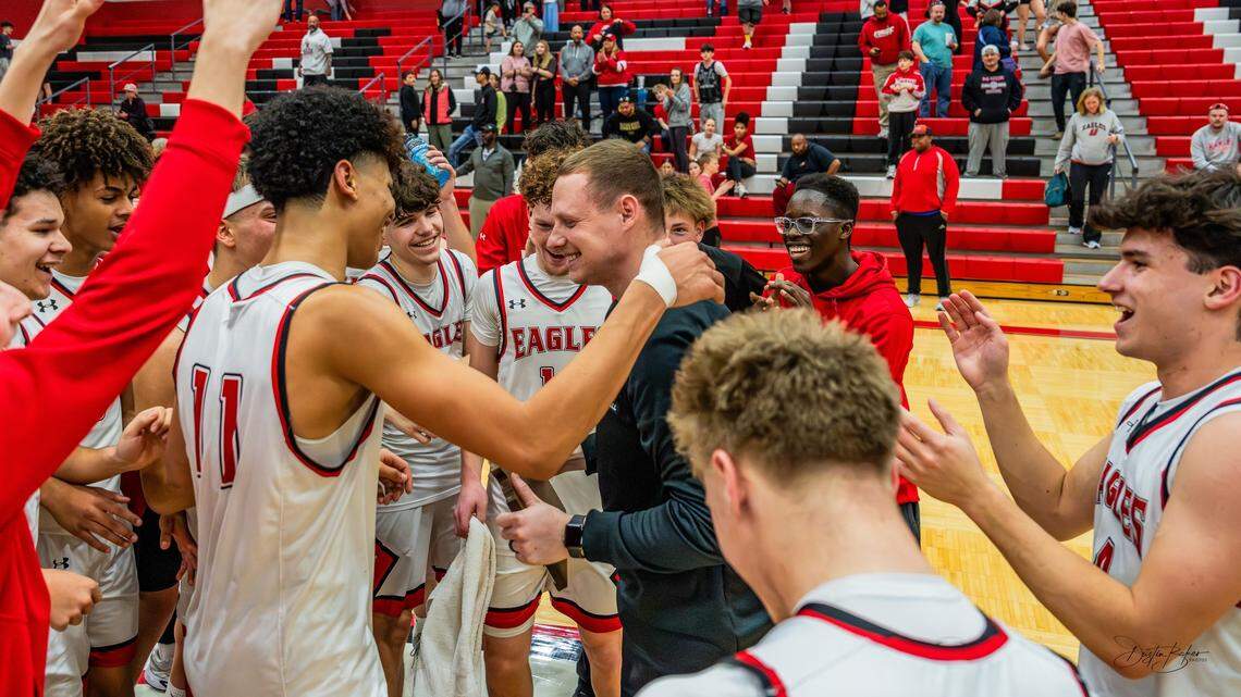 New coaches, same standards: Heights, Maize keep winning ways to state showdown