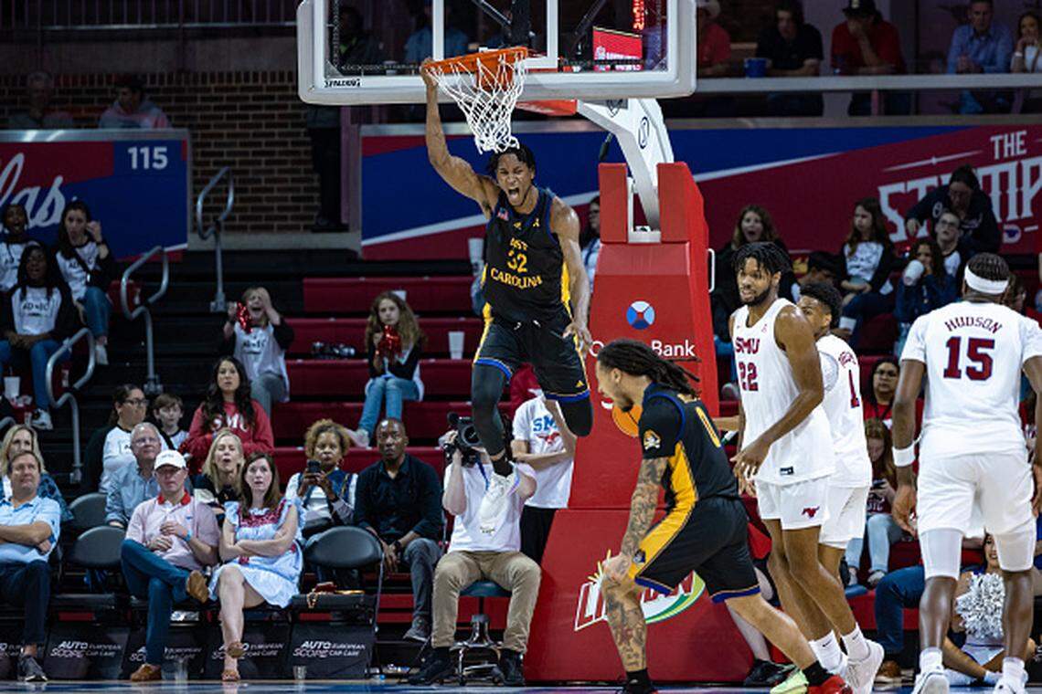 Former East Carolina center Cyr Malonga, who played this past season at New Mexico State, is wrapping up an official visit to Wichita State on Thursday.