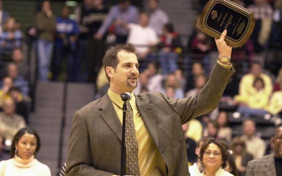 Shane Dennis was inducted in the Shocker Hall of Fame in 2004.
