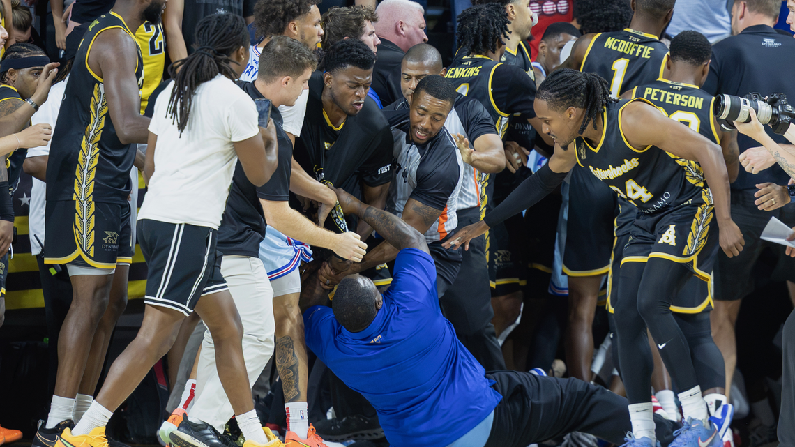 AfterShocks-KU alumni TBT game erupts into fracas with 9 players ejected