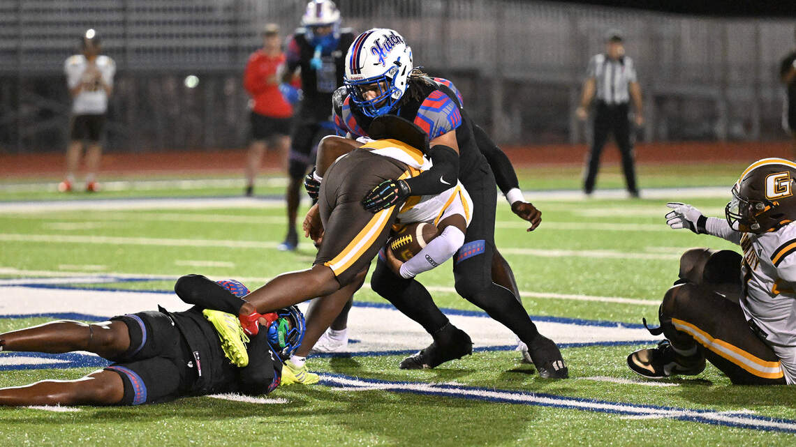 Hutchinson football wins with historic shutout in JUCO No. 1 vs. No. 2 clash