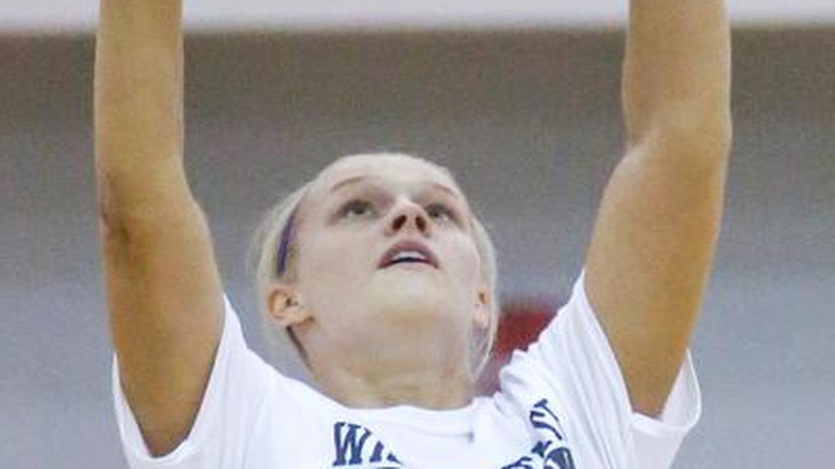 Wichita State setter Emily Hiebert.