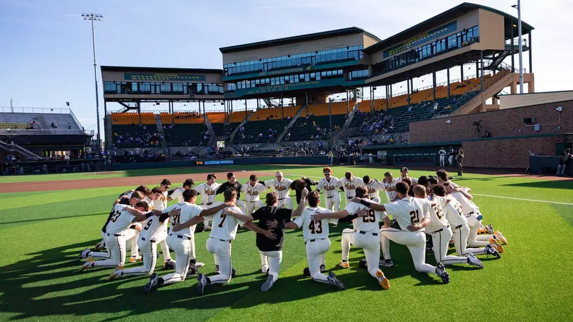 Wichita State baseball’s midweek woes keep piling up against high-major foes