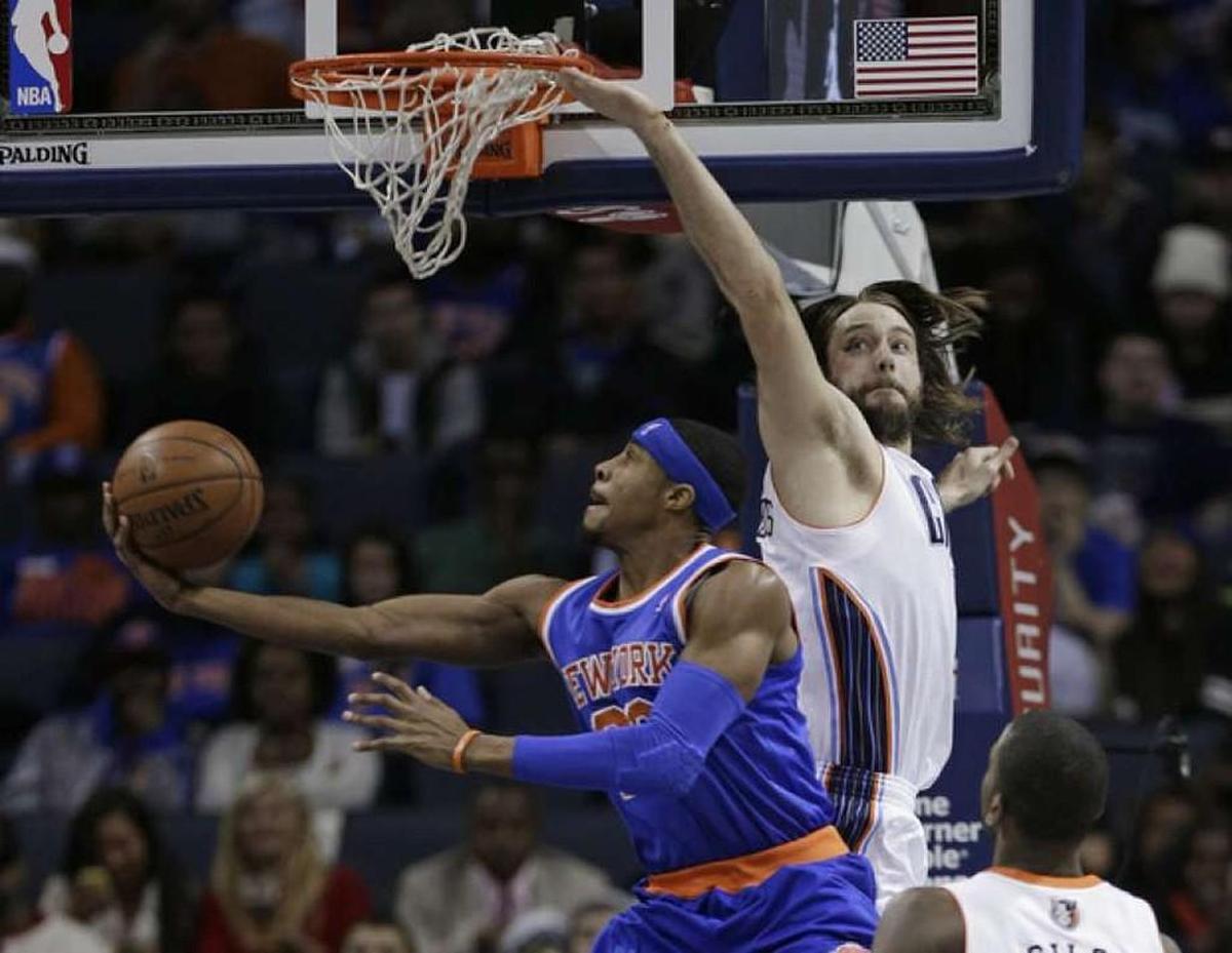 Toure Murry played 51 games with the New York Knicks in 2013-14 and averaged 2.7 points.