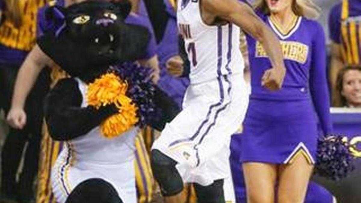 
Northern Iowa guard Wes Washpun is part of an experienced backcourt that should keep the Panthers near the top of the MVC.

