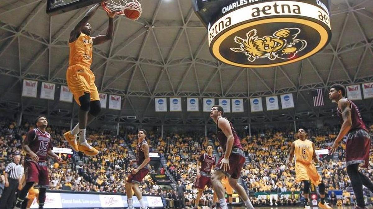 Wichita State’s Zach Brown dunks vs. Missouri State at Koch Arena.