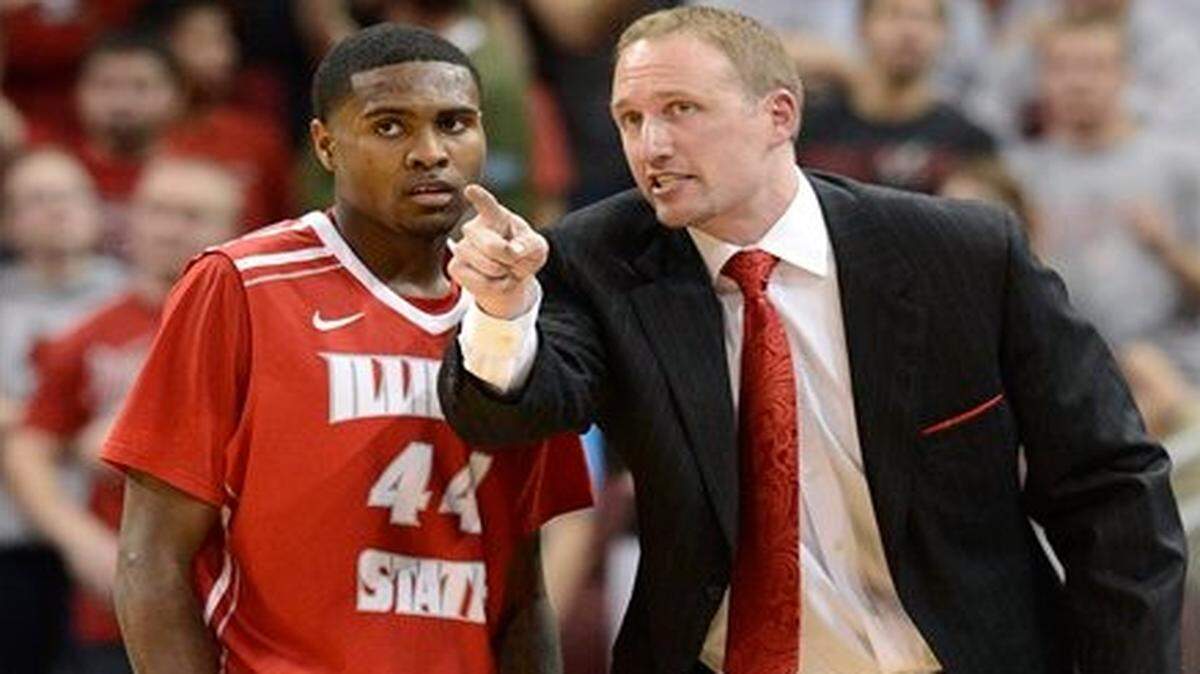 
Illinois State coach Dan Muller, right, brings the Redbirds to Koch Arena on Sunday after opening MVC play with a loss at home to Indiana State.
