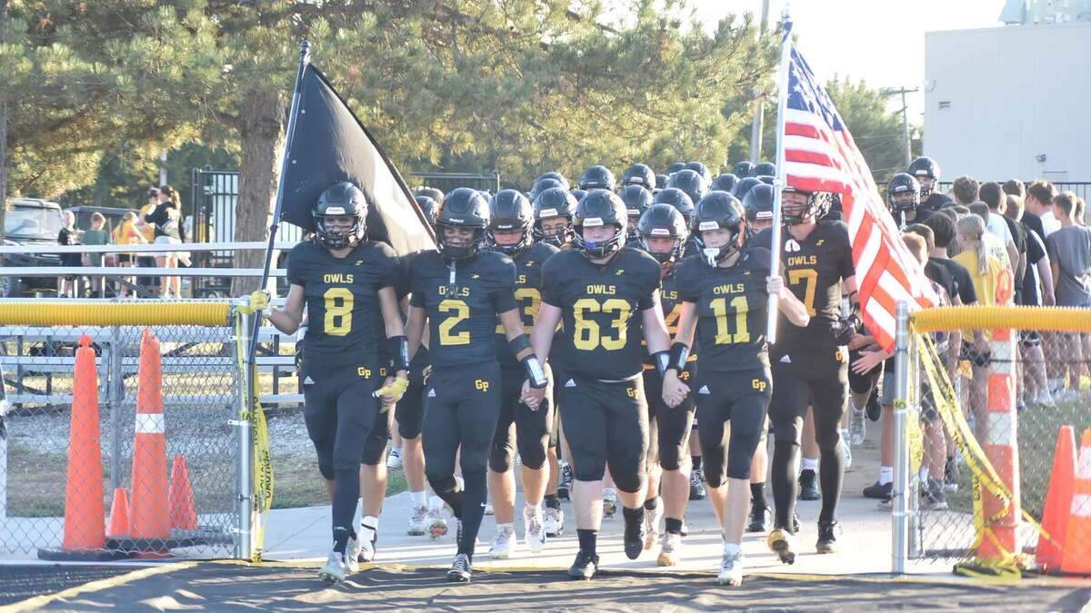 Kansas high school football rankings: New contenders entering Week 3