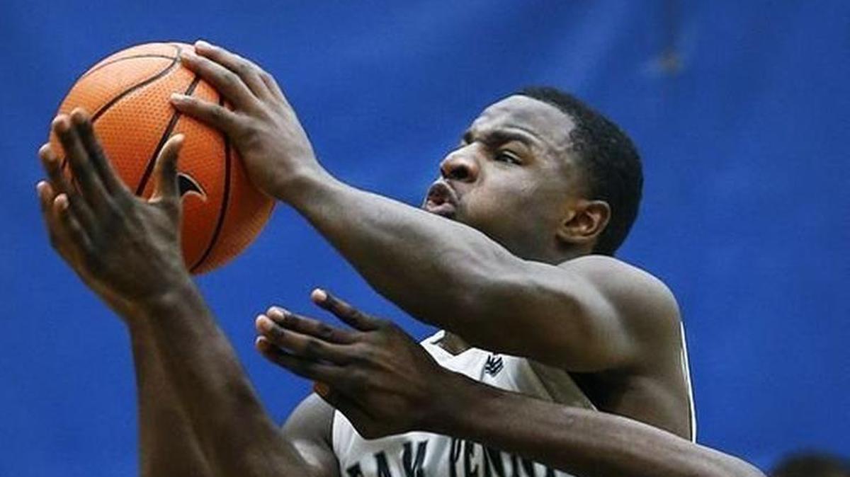 Wichita State basketball recruit Alex Lomax.