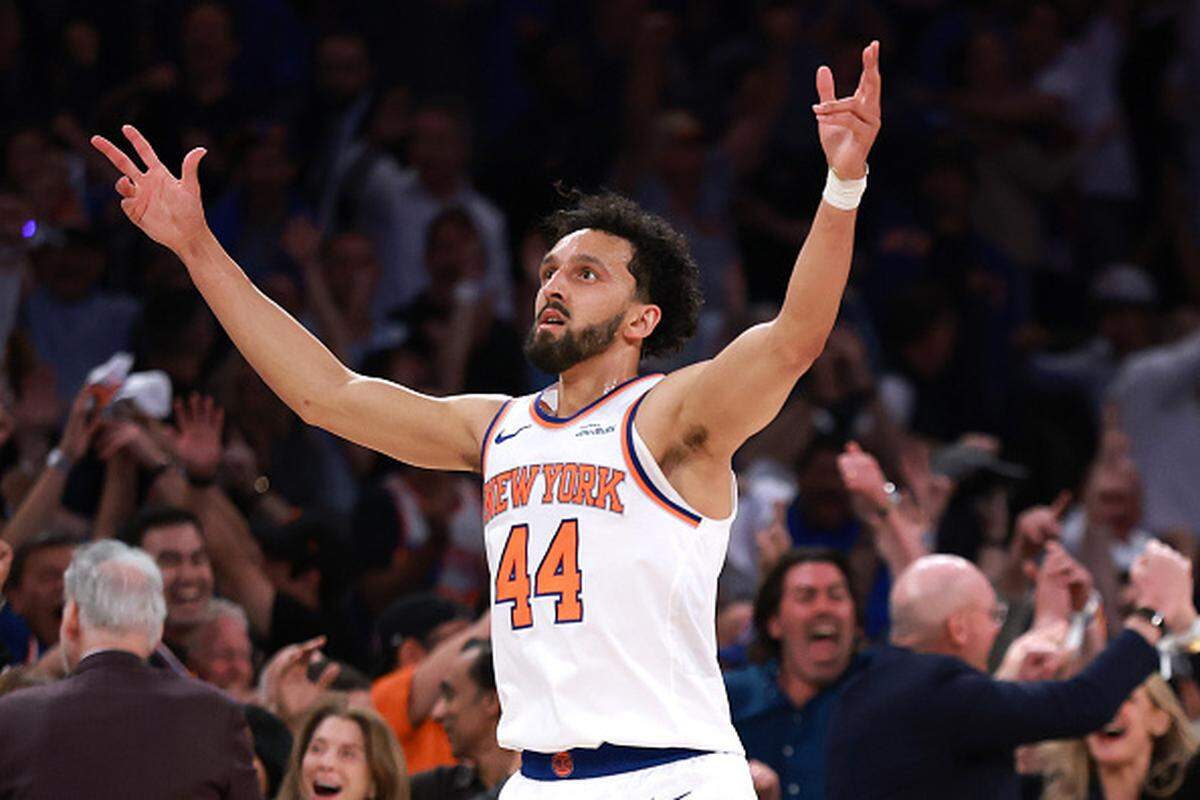 Former Wichita State standout Landry Shamet celebrates after scoring a critical 3-pointer to help lift the Knicks to a win over the Cavaliers on Tuesday night in Madison Square Garden.