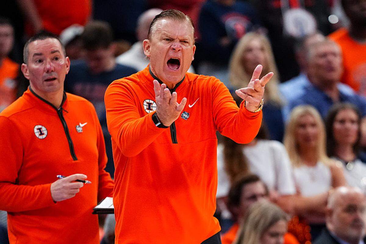 Illinois head coach Brad Underwood reacts during the Elite Eight game against Iowa last weekend in Houston.