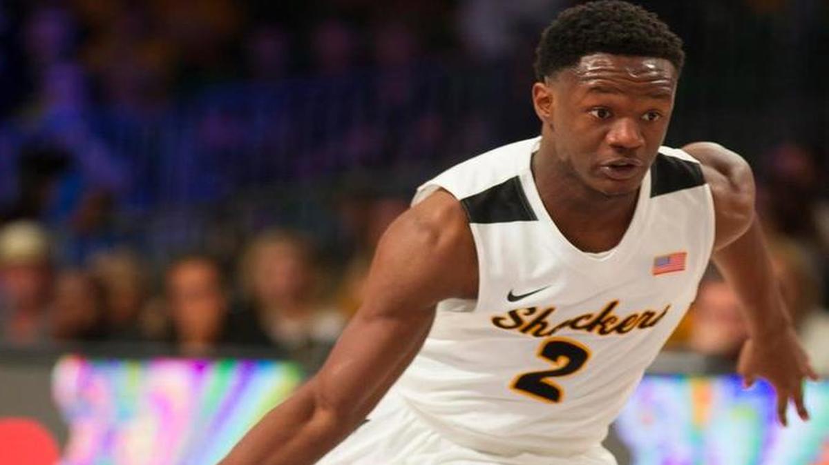 Daishon Smith’s ability to drive to the basket, as he did here Wednesday against LSU, gives the Shockers a different look at point guard and enables Conner Frankamp to benefit by moving to shooting guard.