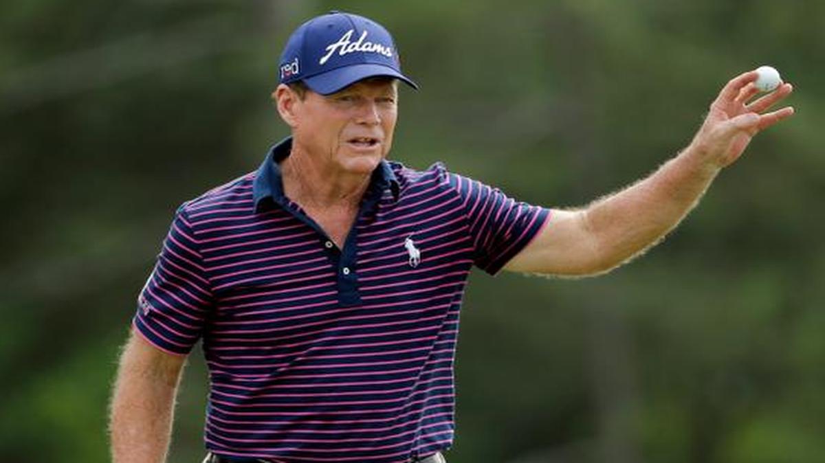
Tom Watson acknowledges the gallery on the 18th hole of the Masters on Friday in Augusta, Ga. 
