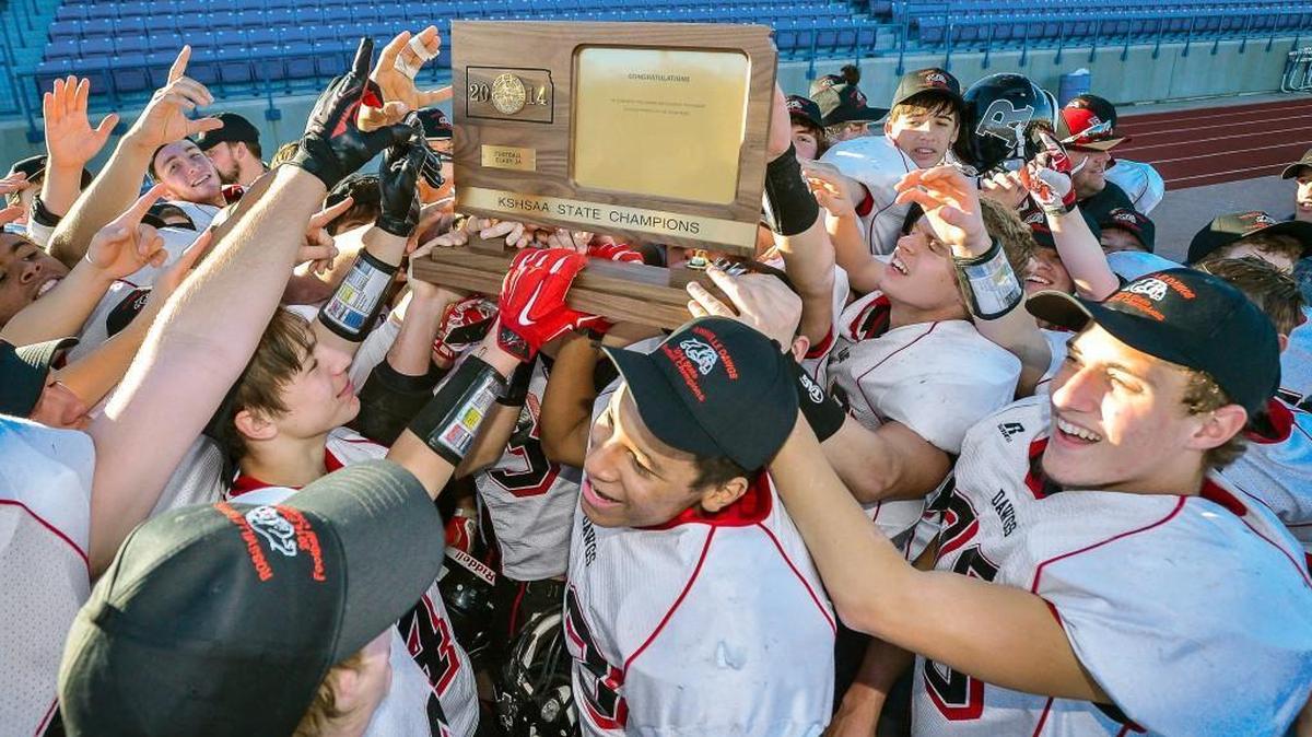
Rossville celebrate its win over Scott City in the 2014 Class 3A title game.
