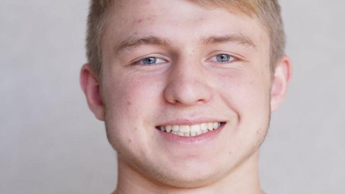 Nathan Ahrens, Newton basketball