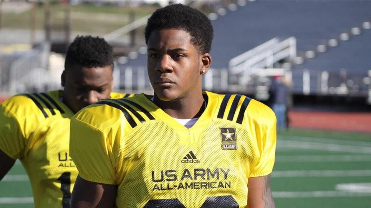 East High defensive end Xavier Kelly walks off the field after practice this week in San Antonio. Kelly will play for the West team in Saturday’s U.S. Army All-American Bowl.
