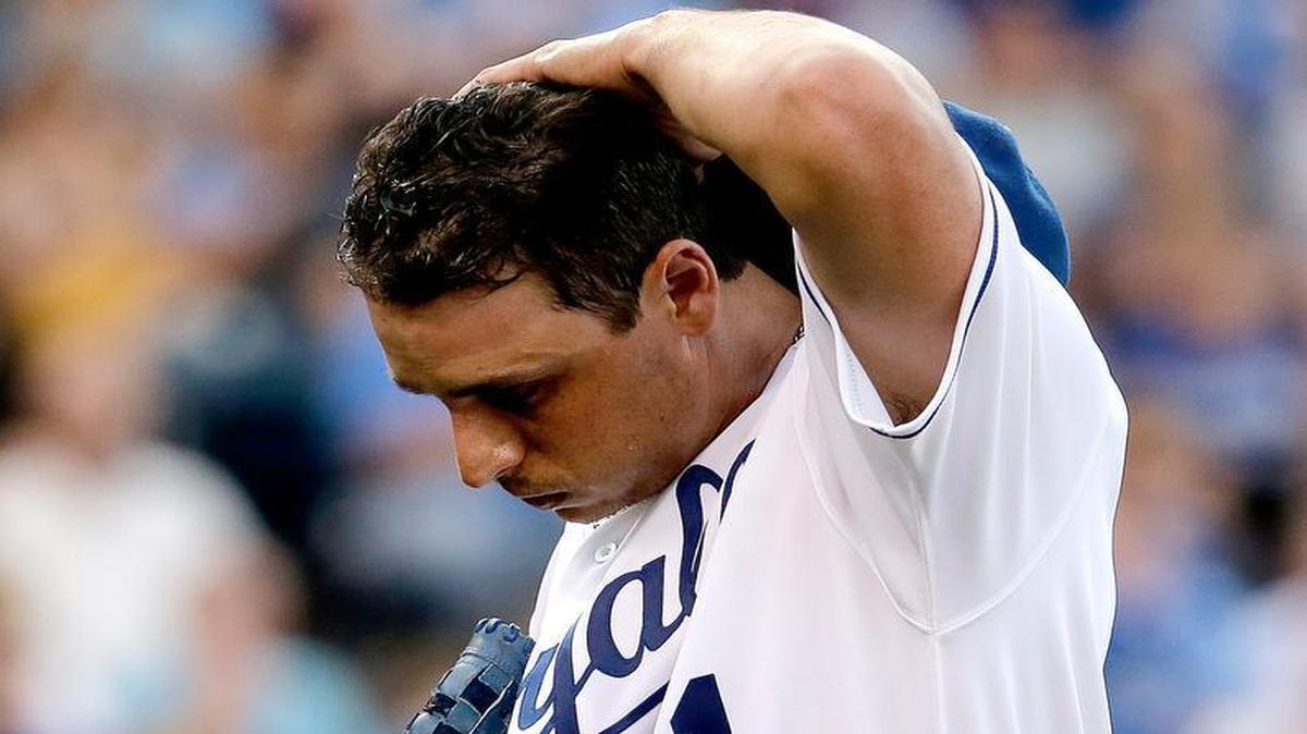 
Kansas City pitcher Jason Vargas comes out of the game after getting injured during the second inning Tuesday.
