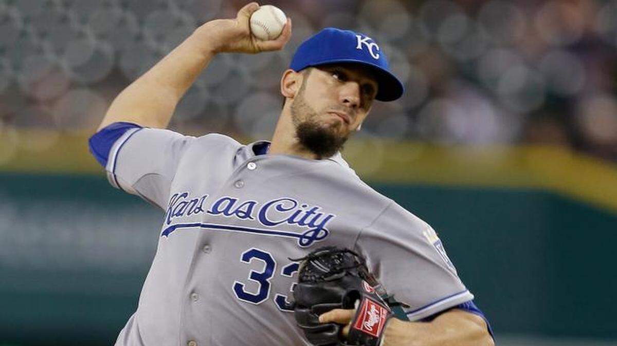 
Kansas City Royals starting pitcher James Shields throws during the first inning Wednesday in Detroit. Shields limited the Tigers to two hits in seven innings. 
