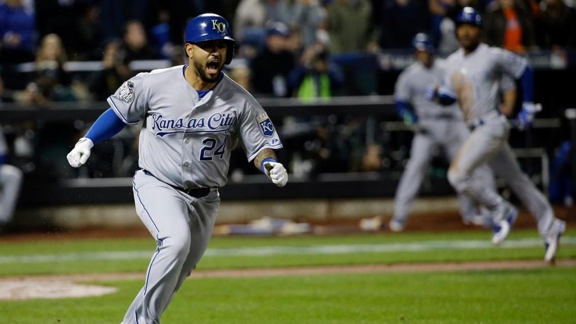 The Royals’ Christian Colon reacts after hitting an RBI single during the 12th inning of Game 5 of the World Series against the Mets on Sunday in New York.