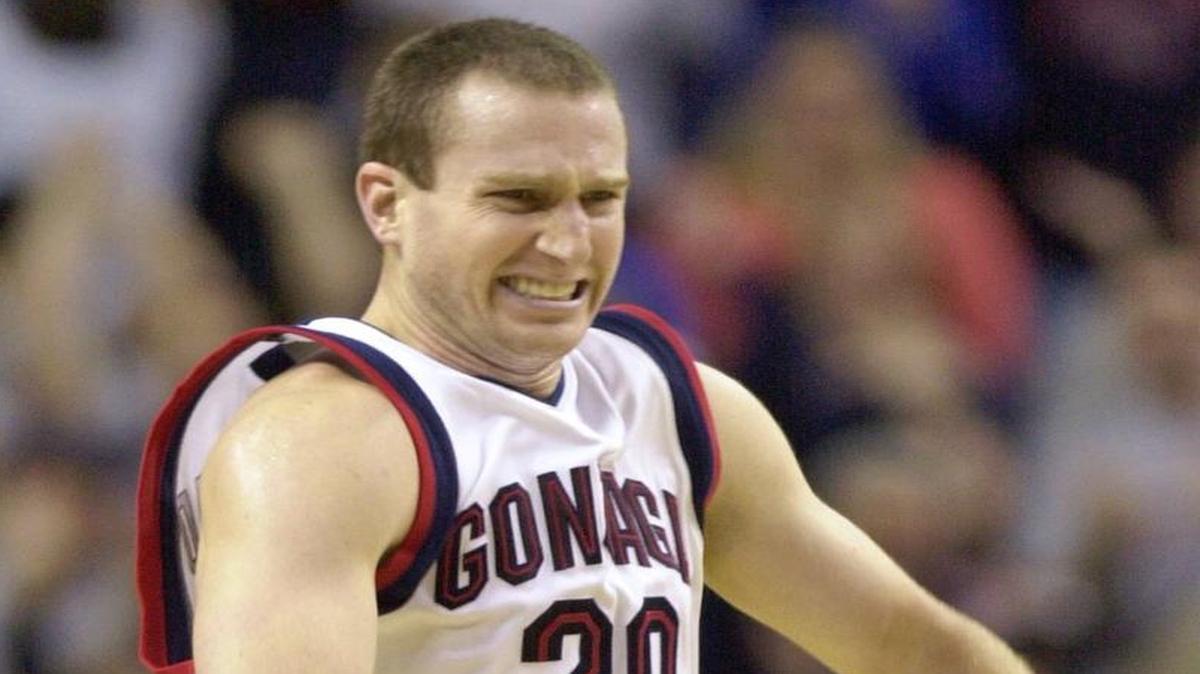 Kyle Bankhead reacts after Gonzaga took a lead late against Missouri in a 2003 game. Bankhead coaches Sunrise Christian Academy’s team in Bel Aire but is in Glendale, Ariz., for Monday’s Gonzaga game in the national finals.