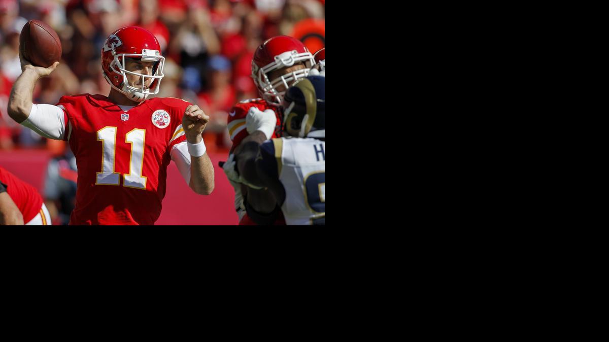 Kansas City Chiefs quarterback Alex Smith throws in the first half of of Sunday’s game against the St. Louis Rams in Kansas City, Mo.