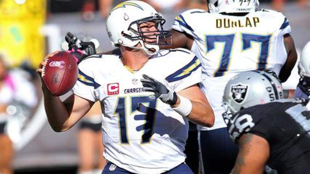 
Quarterback Philip Rivers (17) has San Diego in first place in the AFC West at 5-1.

