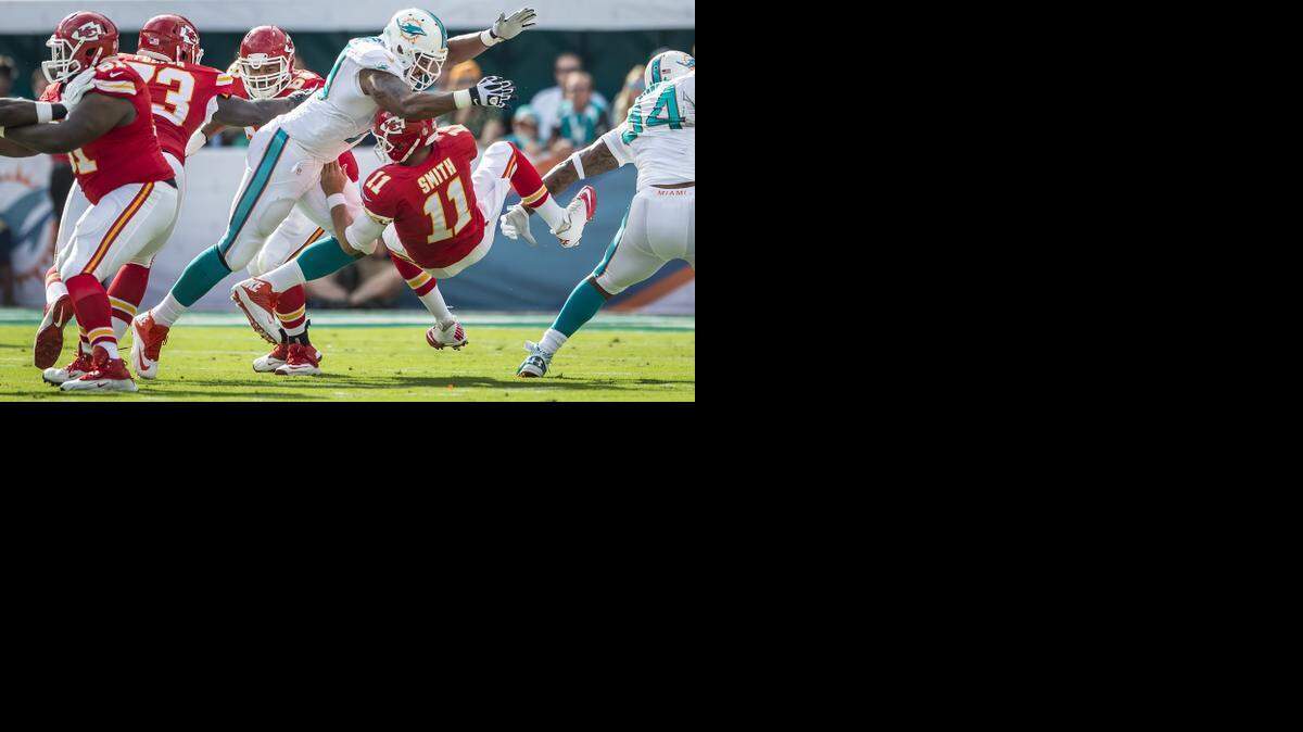 
Chiefs quarterback Alex Smith, who was sacked five times, took too many hits from defensive end Derrick Shelby and the Dolphins’ defense on Sunday.

 
