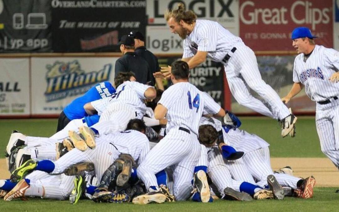 The Santa Barbara Foresters celebrate after defeating the Hays Larks and winning the 2016 NBC World Series at Lawrence-Dumont Stadium. (Aug 13, 2016)
