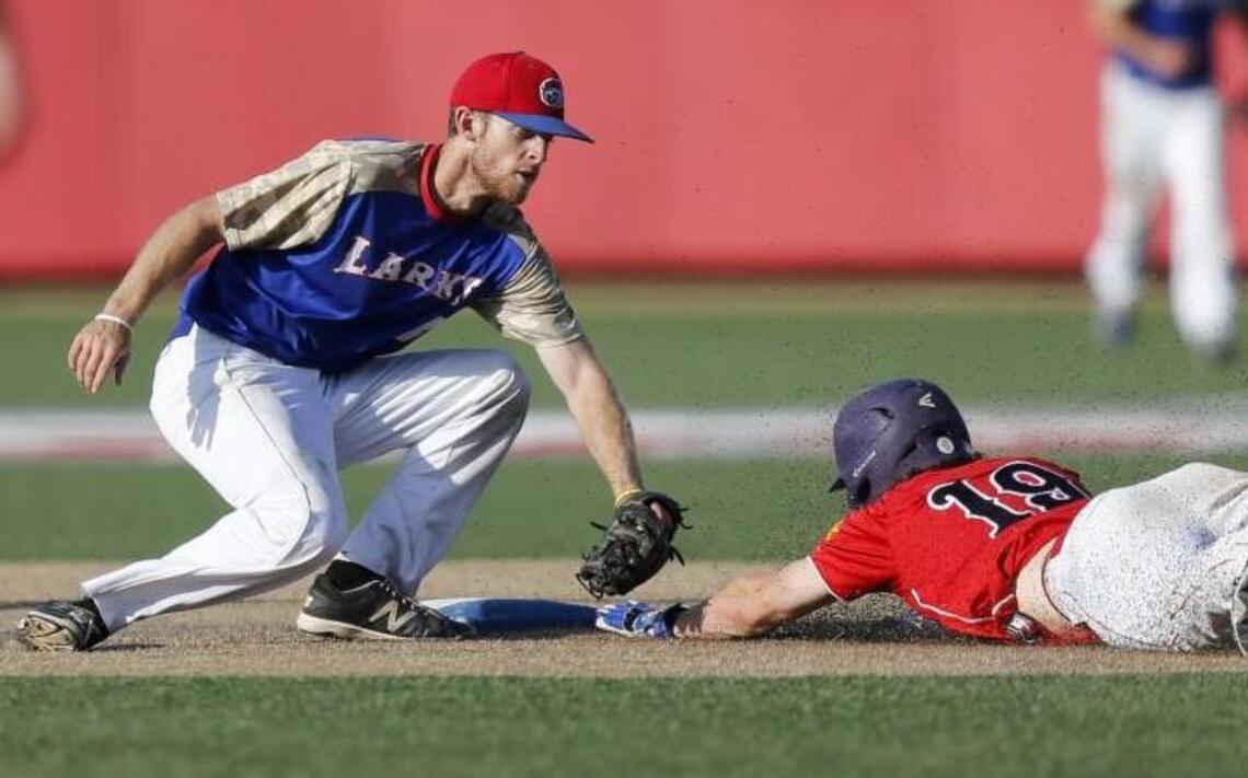 Offense helps Hays advances to NBC World Series semifinals