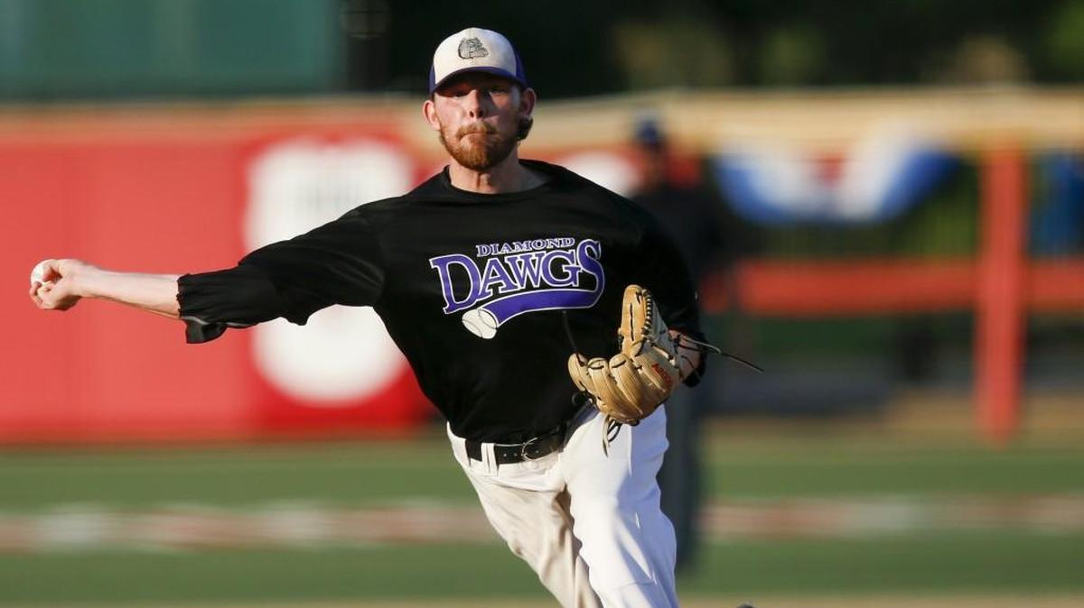 The Cheney Diamond Dawg’s Max Simpson pitches against great Bend in the 3rd inning at the NBC Tournament. (July 28, 2017)