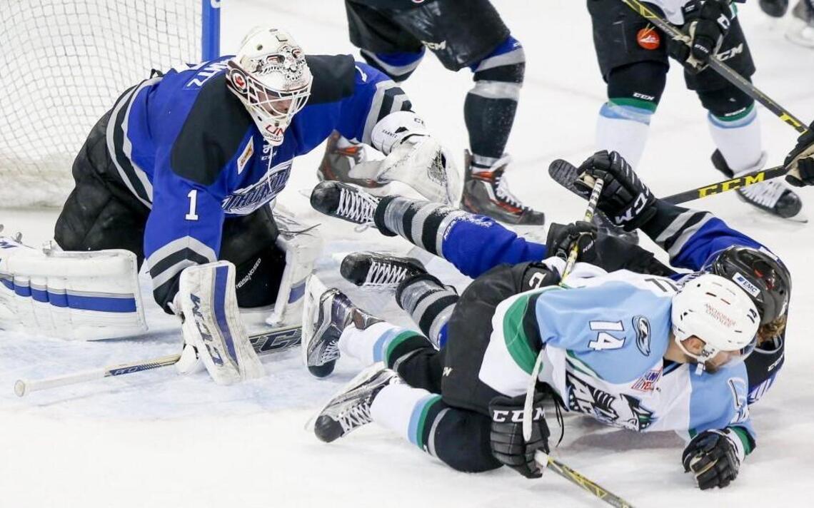 Thunder attack rolls early in 5-1 win