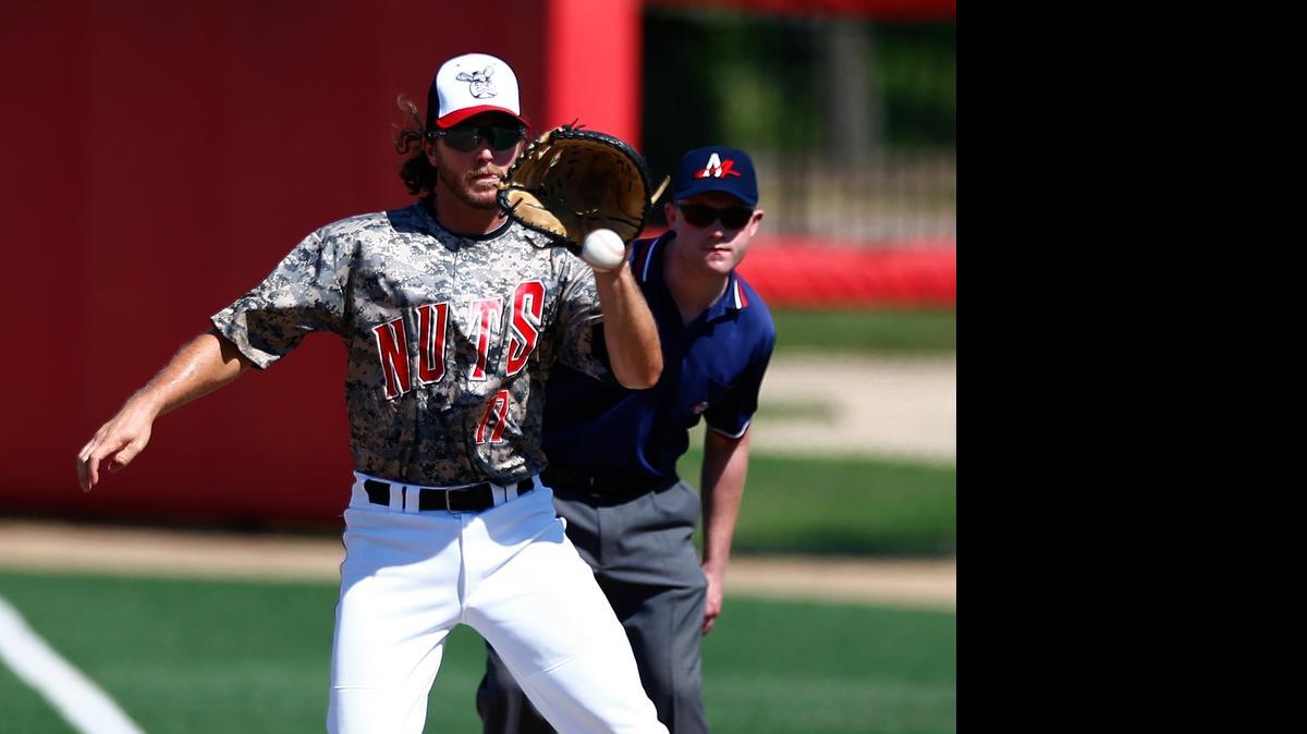 
Wingnut baseman David Espinosa is a former first-round draft pick by Cincinnati.
