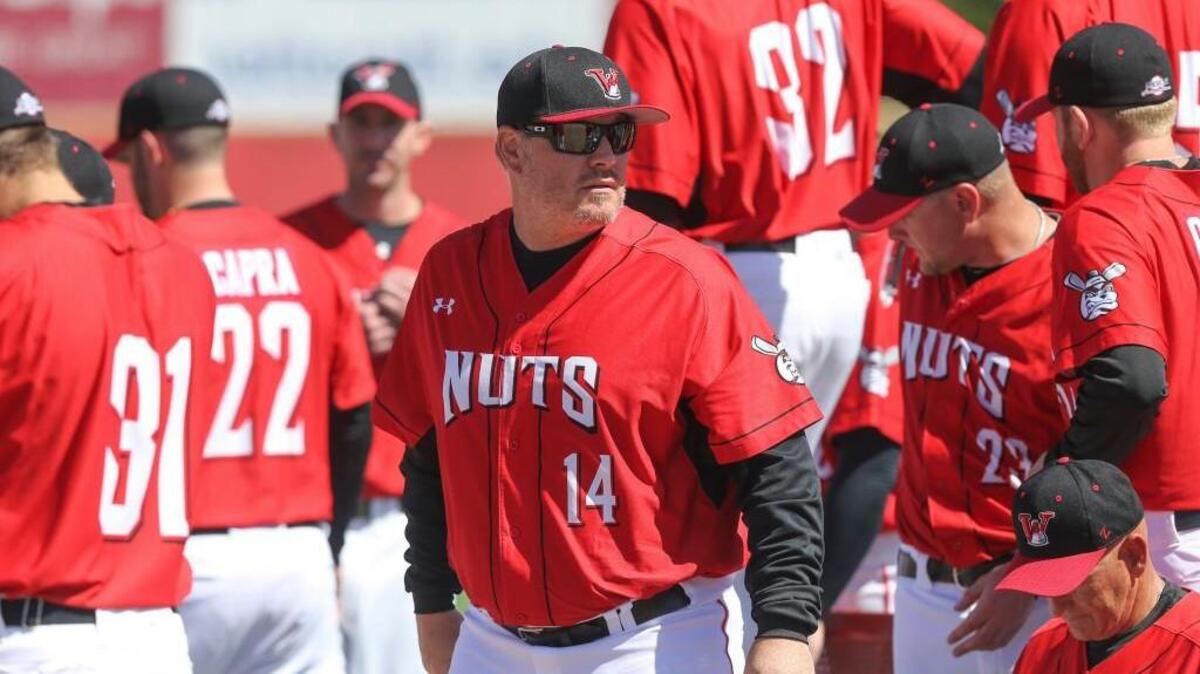 During his two seasons as manager of the Wingnuts, Pete Rose Jr. wore the number 14 that his father made famous.