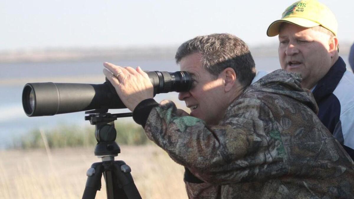 Gov. Sam Brownback toured Cheyenne Bottoms this week, looking for ways to increase eco-tourism.