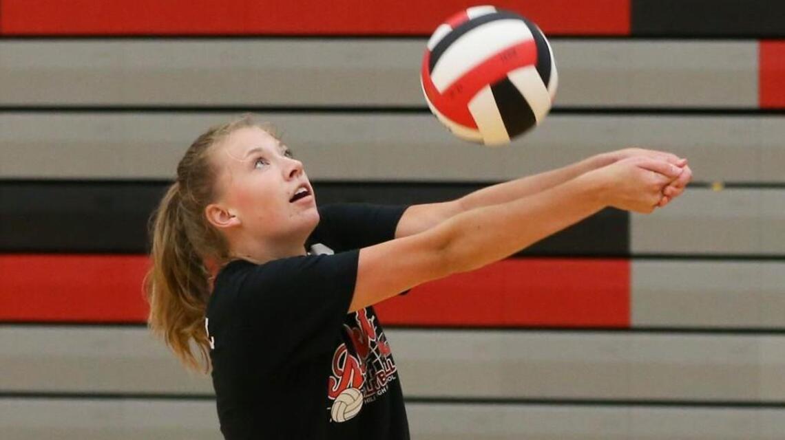 Rose Hill’s Gracie Van Driel becomes a Jayhawk three years early