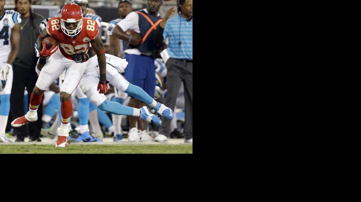 
Dwayne Bowe (82) caught 57 passes last season. The Chiefs will need more catches and yards for him as the team’s leading receiver in 2014.
