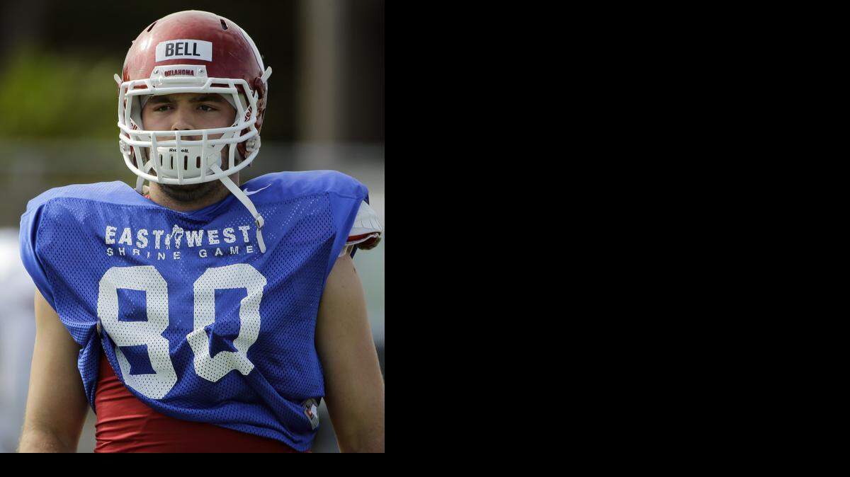 
West tight end Blake Bell (80), of Oklahoma, practices for Saturday’s East-West Shrine Game in St. Petersburg, Fla.
