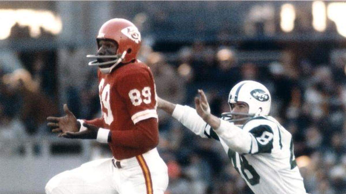 
Otis Taylor is still the only receiver in Kansas City Chiefs history to lead the NFL in receiving. He accomplished that feat in 1971 with 1,110 yards.